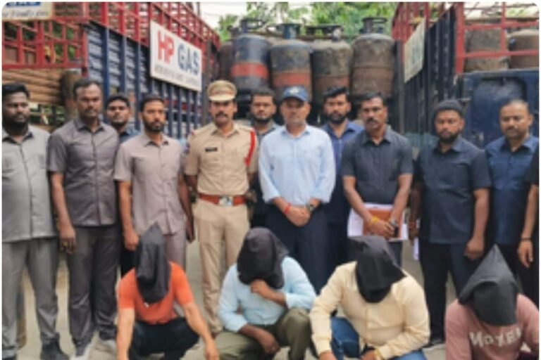 पश्चिम एशिया जंग: हैदराबाद के कब्रिस्तान में छिपाए थे 414 गैस सिलेंडर, 10 मुनाफाखोरों को पुलिस ने दबोचा