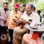 गैस खत्‍म होने का डर घटा, ड‍िल‍ीवरी नॉर्मल... LPG स‍िलेंडर सप्‍लाई पर सरकार ने आज क्‍या बताया