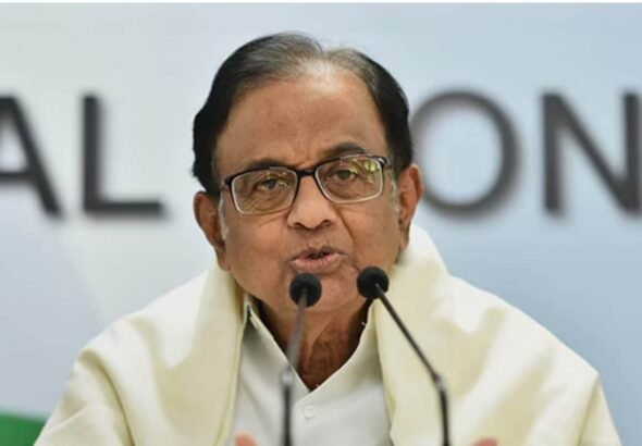 दिल्ली में पकी तमिलनाडु चुनाव की खिचड़ी, कांग्रेस ने DMK के साथ सीट शेयरिंग समझौते का जिम्मा चिदंबरम को सौंपा