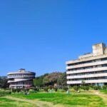 पंजाब यूनिवर्सिटी में बदमाशों का तांडव, फैकल्टी गेट पर की अंधाधुंध फायरिंग, सीसीटीवी में साफ-साफ दिखे चेहरे