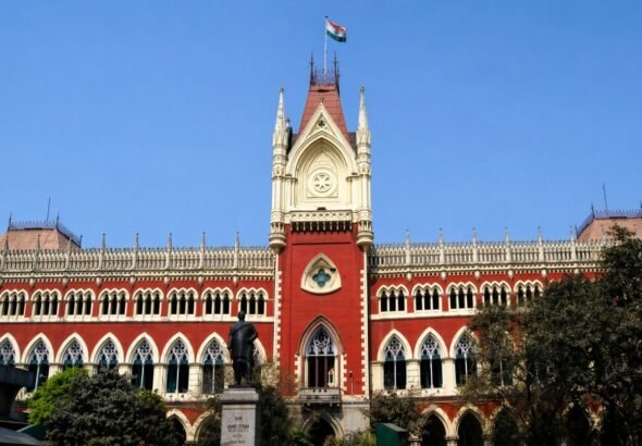 पश्चिम बंगाल में भारत-बांग्लादेश बॉर्डर पर अटकी बाड़बंदी, ढिलाई देख भड़के जज, अफसर पर ठोका ₹25000 का जुर्माना