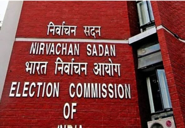 अमित शाह और सुवेंदु की सुरक्षा में चूक, चुनाव आयोग ने चीफ सेक्रेटरी को भेजा लेटर, DCP सहित 4 पुलिस अफसर सस्पेंड