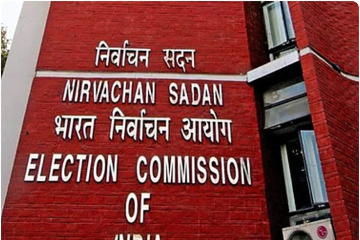 अमित शाह और सुवेंदु की सुरक्षा में चूक, चुनाव आयोग ने चीफ सेक्रेटरी को भेजा लेटर, DCP सहित 4 पुलिस अफसर सस्पेंड