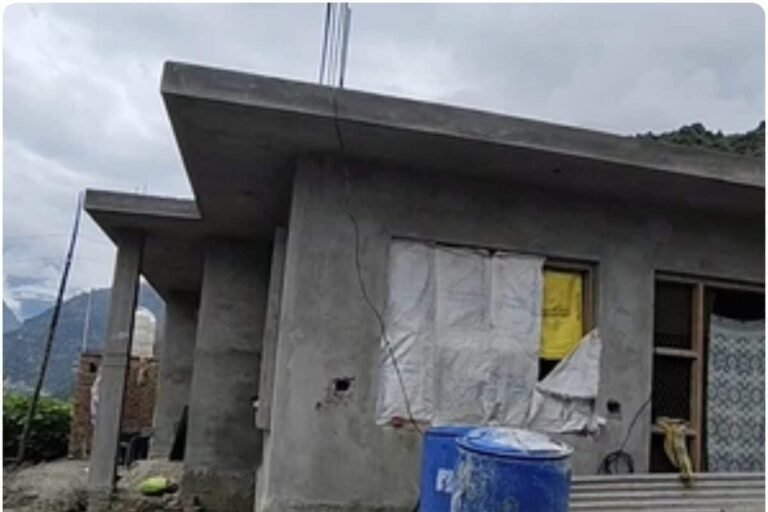 सीधे बैंक खाते में आ रहा पैसा, AI और जियो टैगिंग से रुका फर्जीवाड़ा, कैसे PM आवास योजना से बदली गांवों की सूरत?