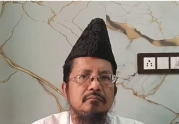 मुस्लिम महिलाएं घर की जीनत हैं, राजनीति के दलदल से एकदम बचें; ट्रंप का रंग गिरगिट की तरह बदलता है