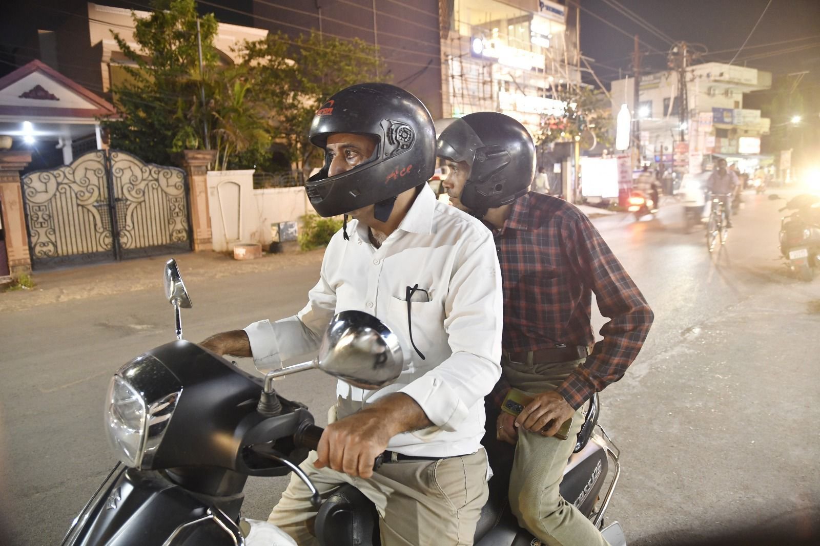 img-20260429-wa13105861395289208650483