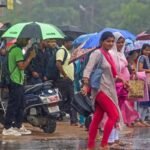 70KM की रफ्तार से आंधी, दिल्ली-UP से बिहार तक पलटेगा मौसम, 4 दिनों तक 16 राज्यों में बारिश, IMD का अलर्ट