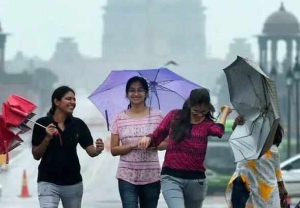 70KM की रफ्तार से महातूफान, अगले 72 घंटे भारी, UP-बिहार सहित 11 राज्यों में आंधी-बारिश का तांडव, IMD का अलर्ट
